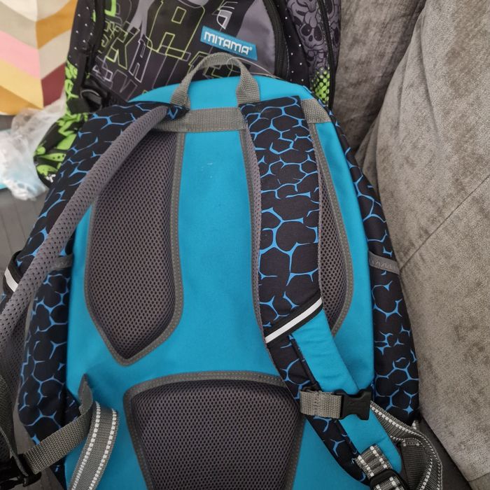 Ghiozdan nou pentru scoala