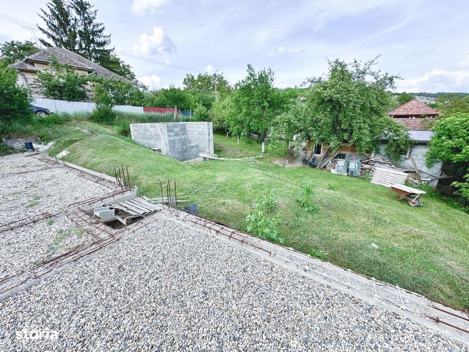 Teren de vanzare cu proiect de casa