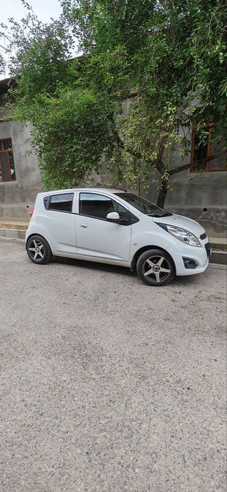 Spark  2020 sotiladi  srochno