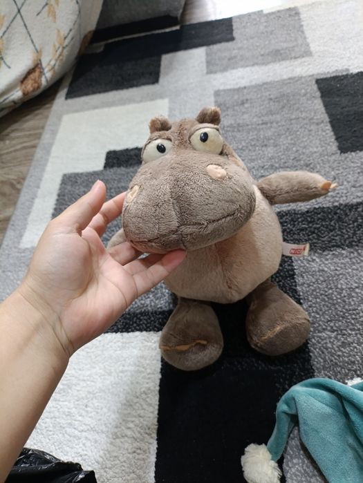 мягкие игрушки в идеальном состоянии