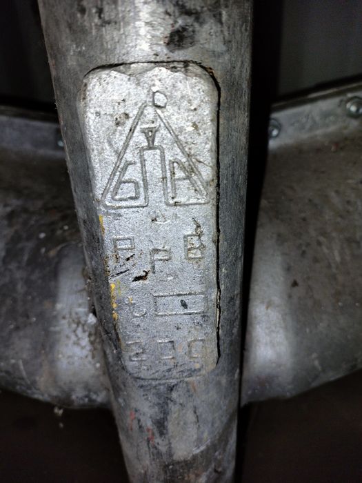 Шланговая задвижка  33а17р