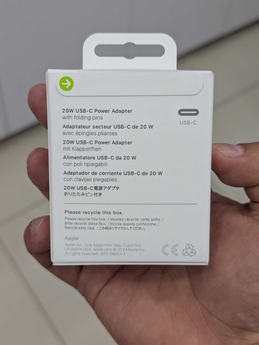 Оригинальный зарядный блок Apple Type-C 20W / 40W (UK) Опт и Розница