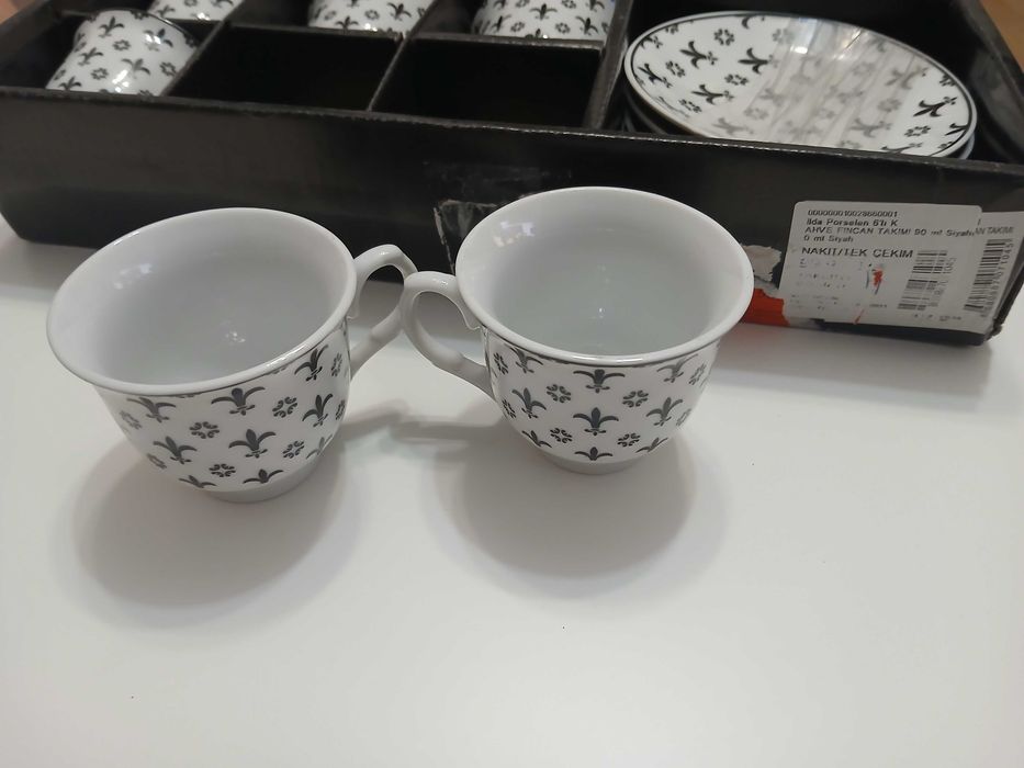 Set cesti de cafea din portelan