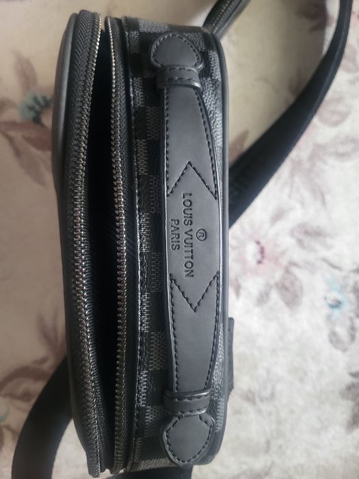 Borseta Louis Vuitton