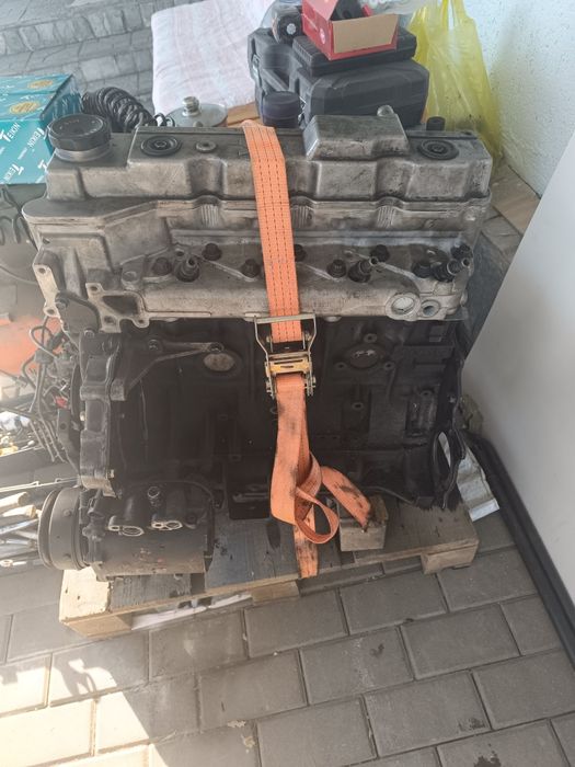 Двигатель 4м40 Митсубиси Делика