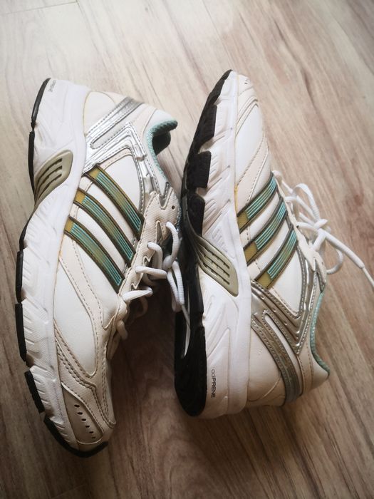 Ghete adidas dama mărimea 40