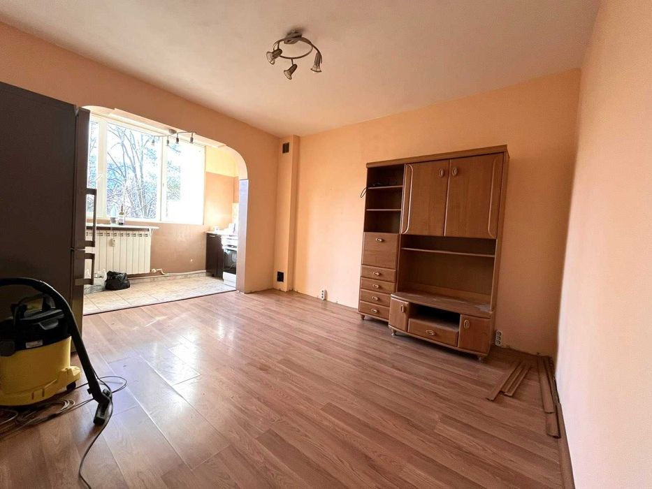 Продава се Тристаен апартамент в София, Надежда 4 - 65 кв.м за 2000 €/кв.м - Снимка #3