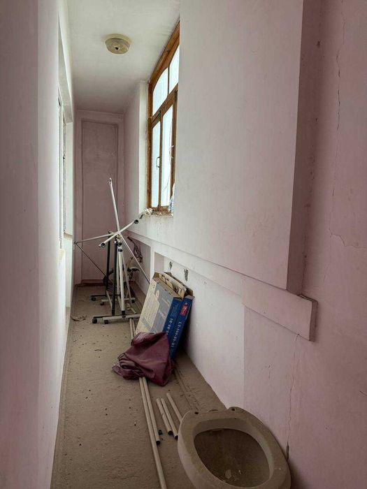 Продается квартира в Яшнабадском районе Авиасозлар 1-ком 4-этаже 40м2