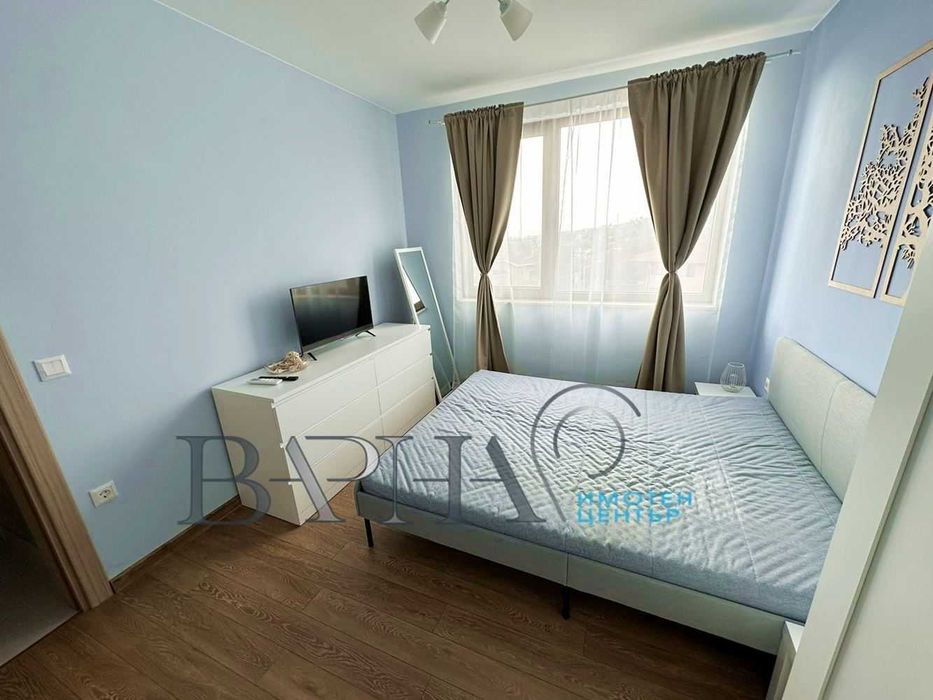Дава се под наем Двустаен апартамент в Варна, Център - 70 кв.м за 398.82 € - Снимка #8