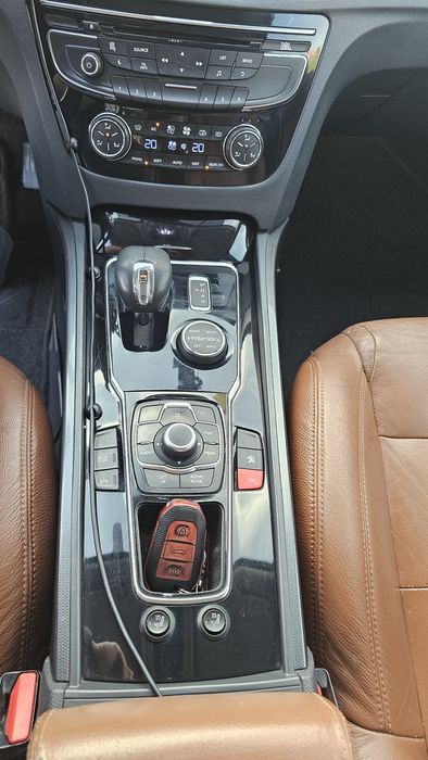 Peugeot 508 Hybrid4