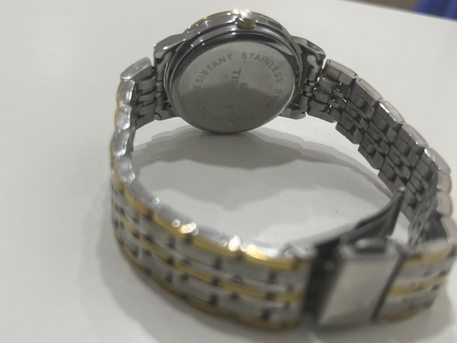 Женские часы TISSOT