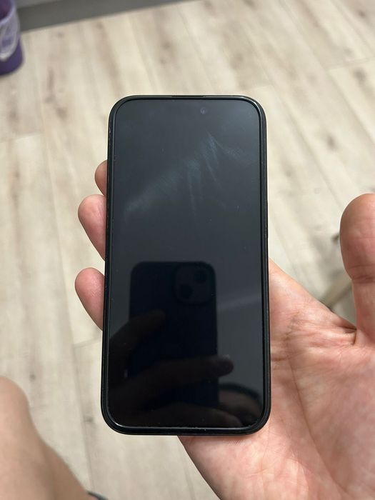 продаю Iphone 15 pro 128 Gb,