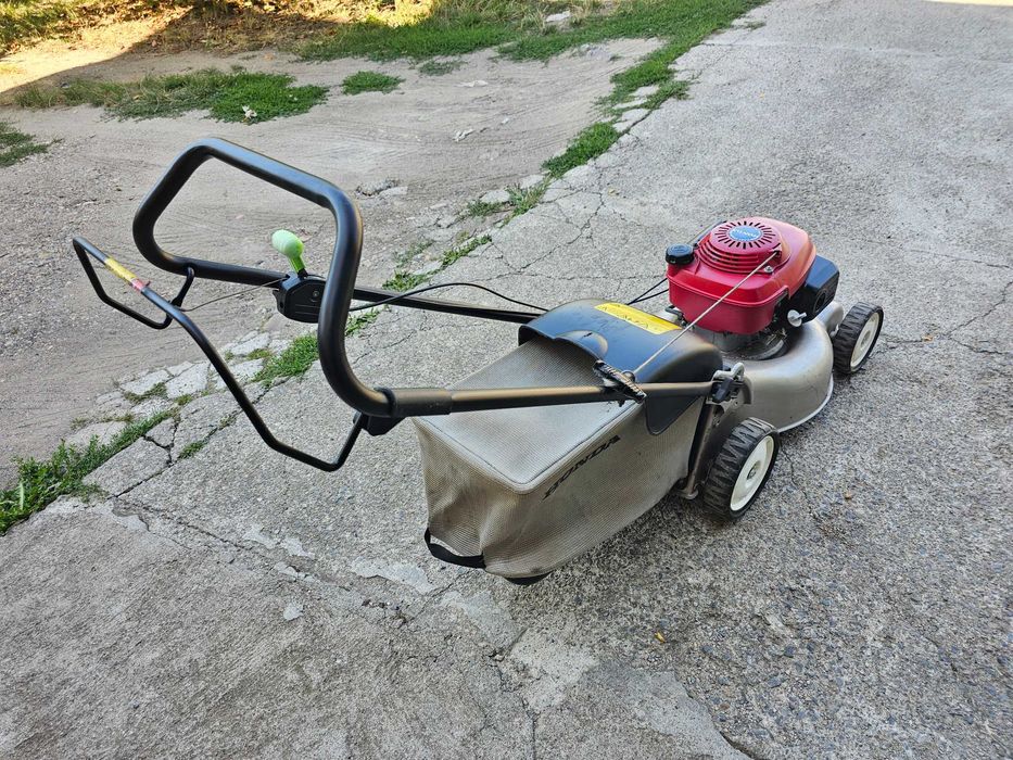 Моторна Косачка HONDA, Като Нова