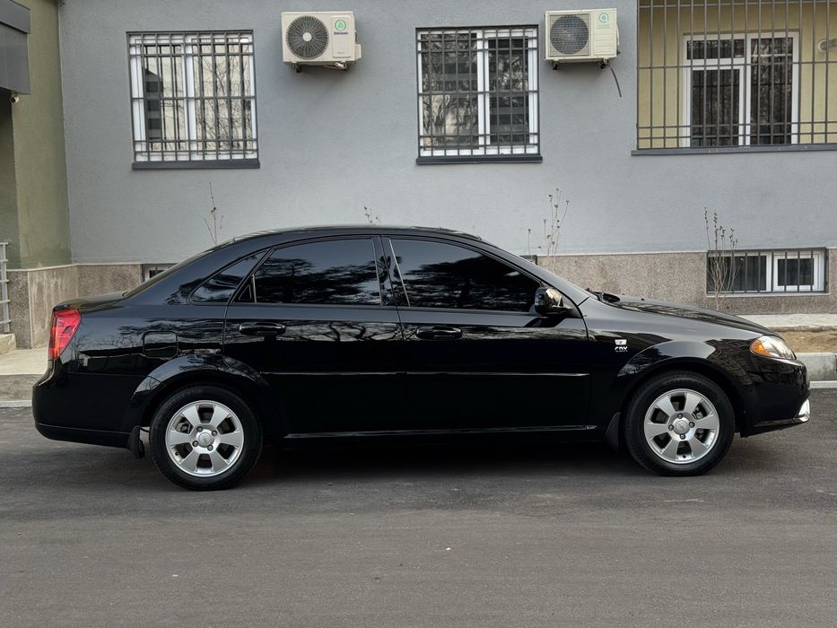 Gentra 3-Poz AT Qora Full 2023 Gen Bor Srochna!!