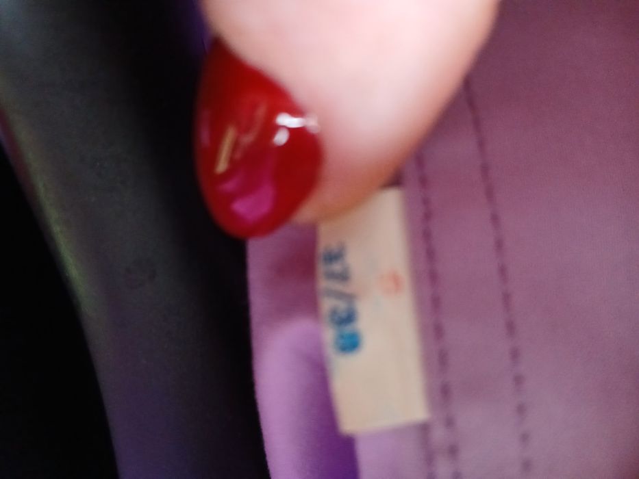 Мъжки костюм и риза.