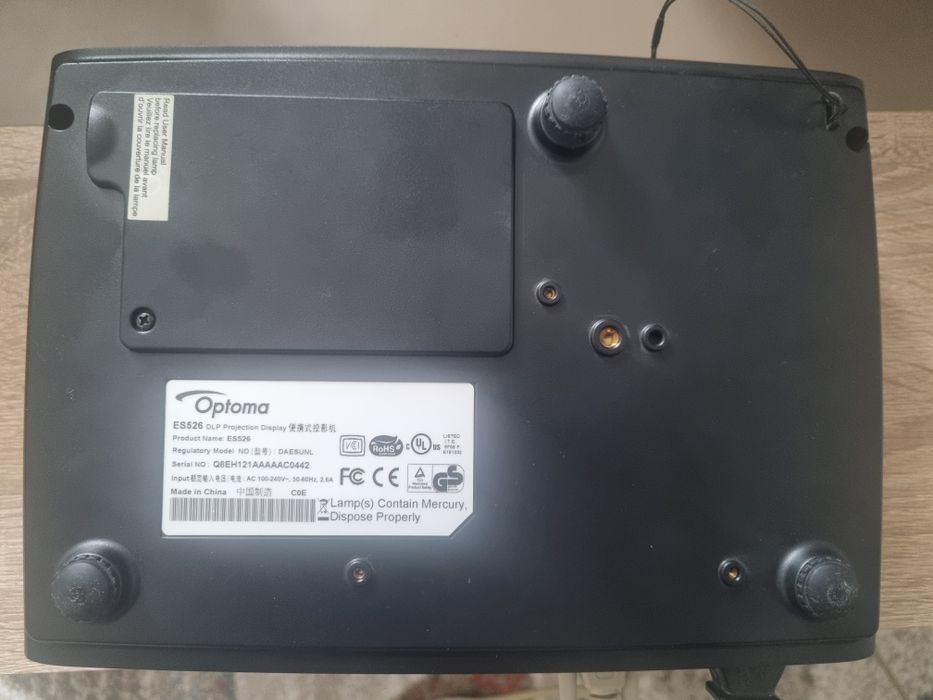2800 Lumeni Optoma s526 videoproiector