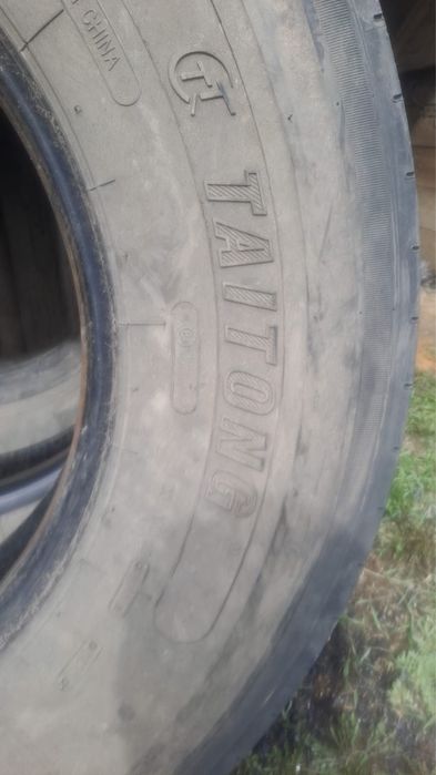 Шины для камаза в отличном состоянии