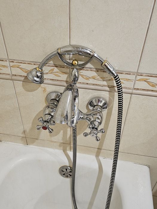 Продам смеситель 15 000