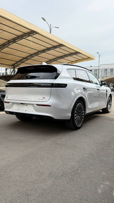 VOYAH FREE + 4WD Quankin самый фулл рестайлинг 2026