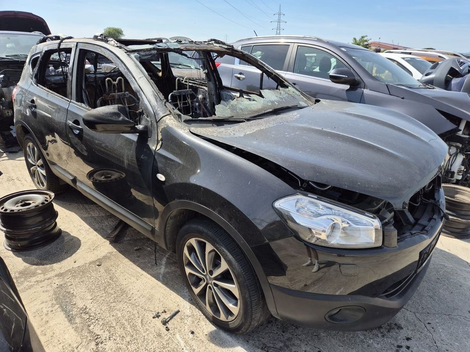 Dezmembram Nissan Qashqai, an 2012, 2.0 DCI euro 5, cutie automata