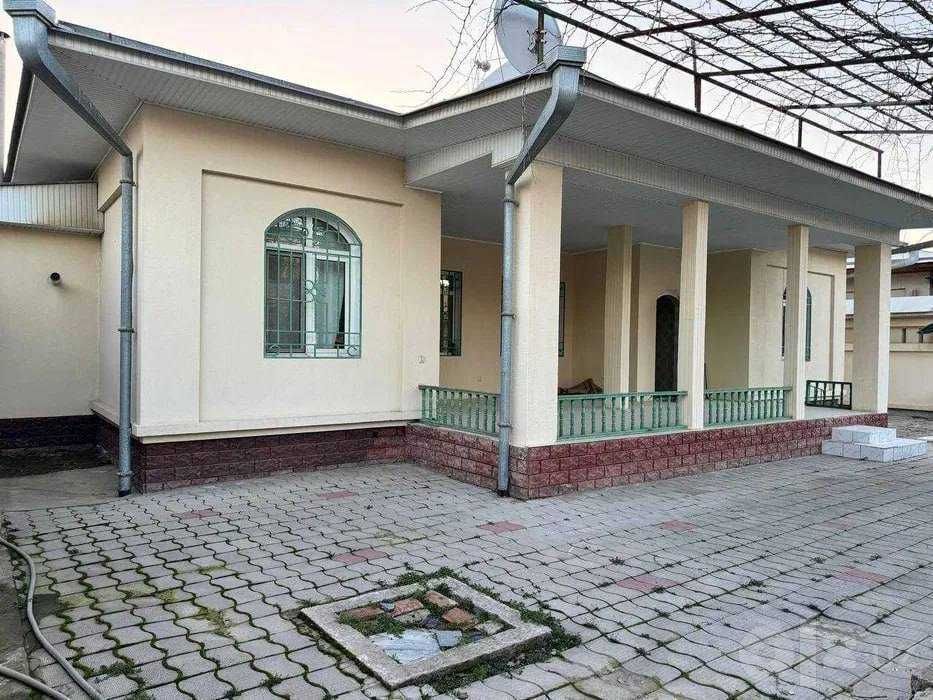 Дурмень, Кибрайский район, 8 соток, дом 200м2, документы в порядке!