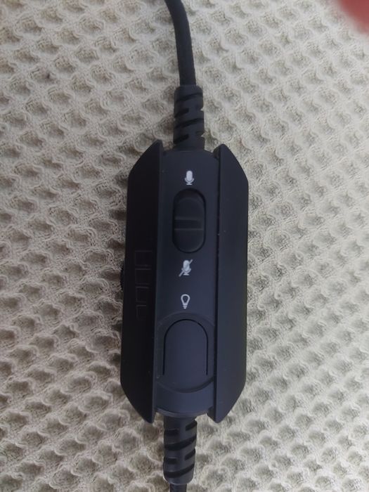 Продаю наушники Bloody g575