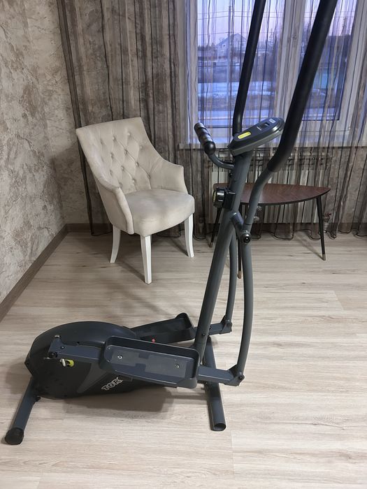 Тренажер, Элипс Torneo