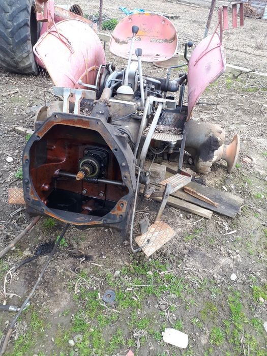 Piese second hand tractor Fiat 513