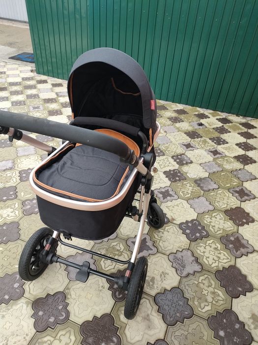 Продам коляску Амели