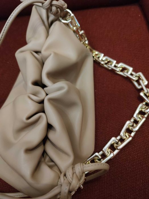 Сумка, "пельмешек" под Bottega