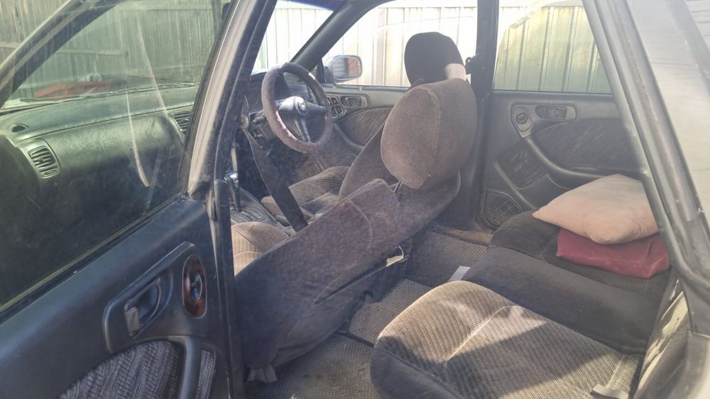 Subaru legasy 1995