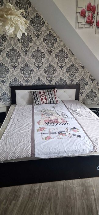 Дава се под наем Двустаен апартамент в София, Лозенец - 60 кв.м за 677.79 € - Снимка #2