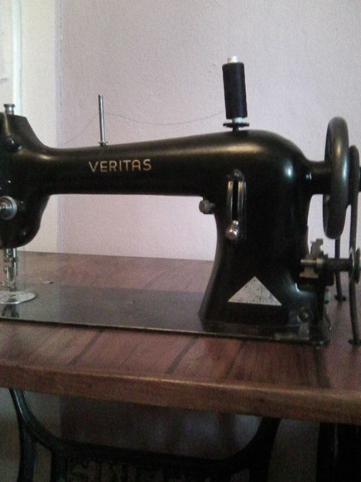 Vand masina de cusut germana