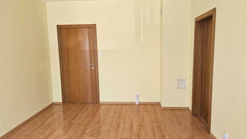 Тристаен за продажба в ж.к Дружба 2