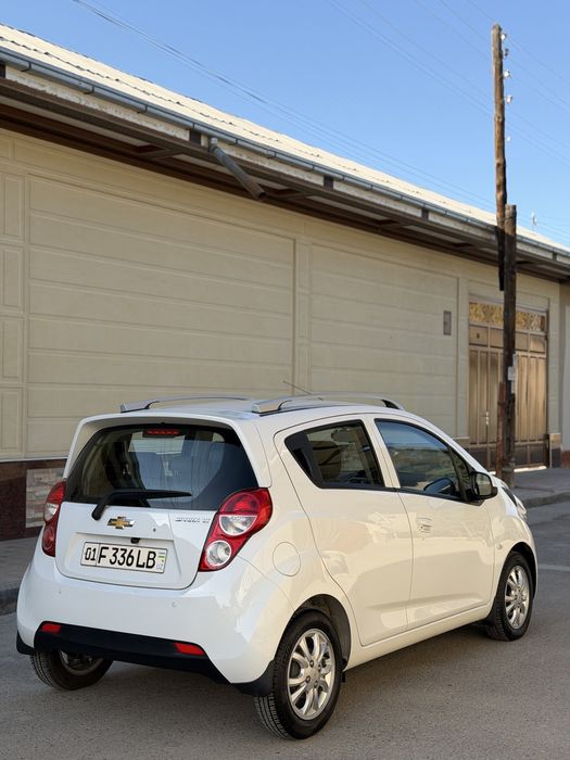 Spark avtomat elegant