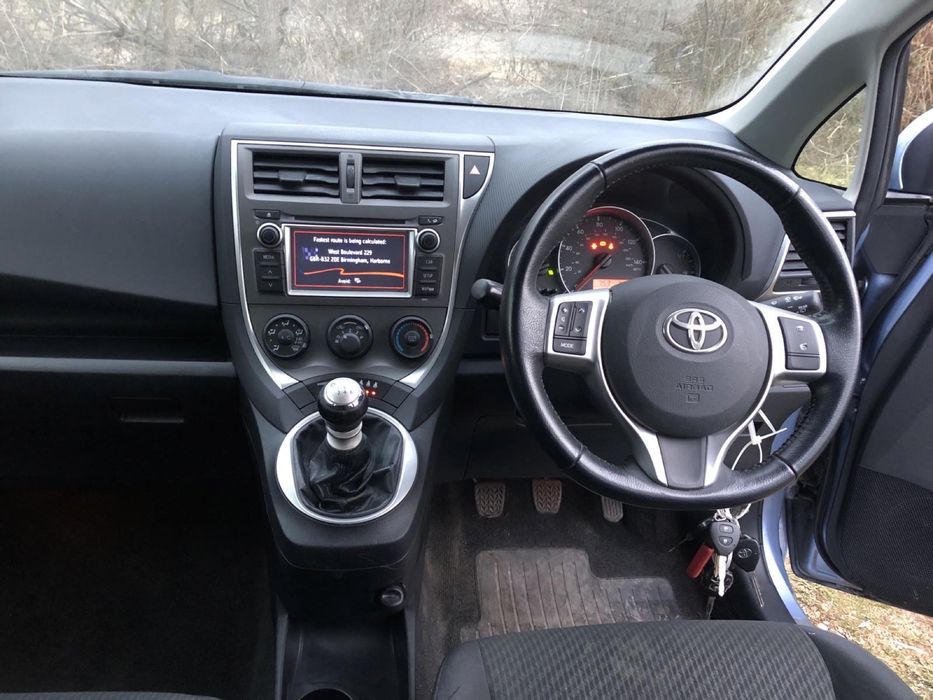 Тойота Версо S/Toyota Verso S 1.33vvti 2012г НА ЧАСТИ