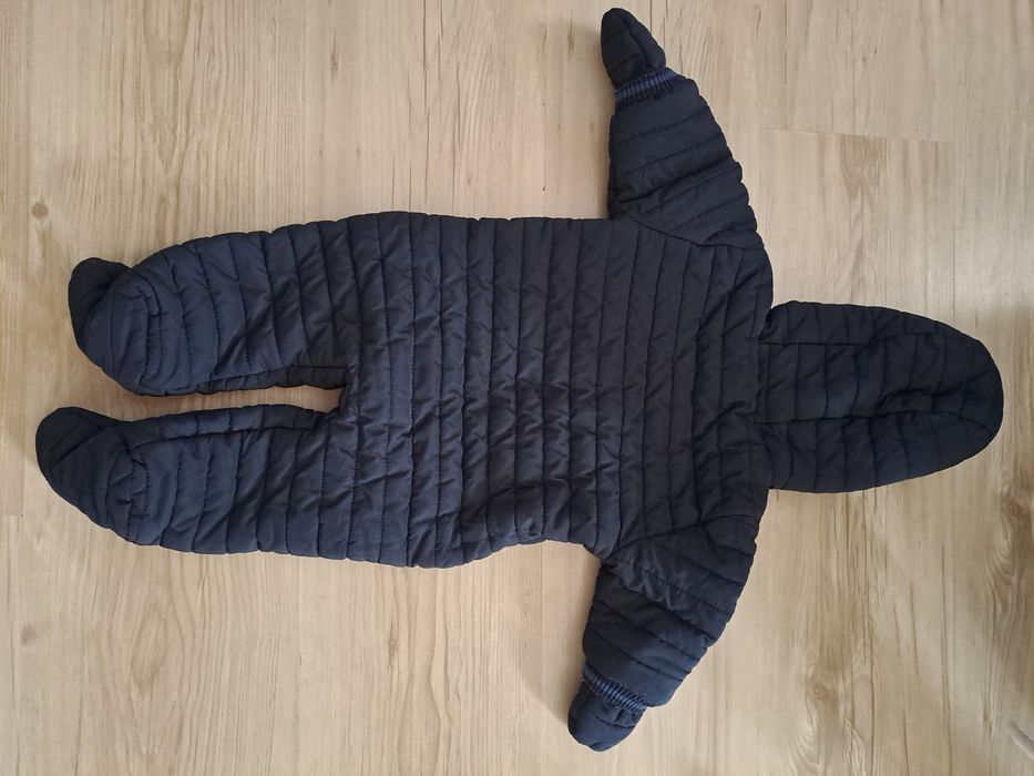 Зимен  бебешки космонавт