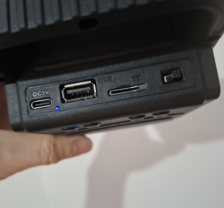 Портативная колонка