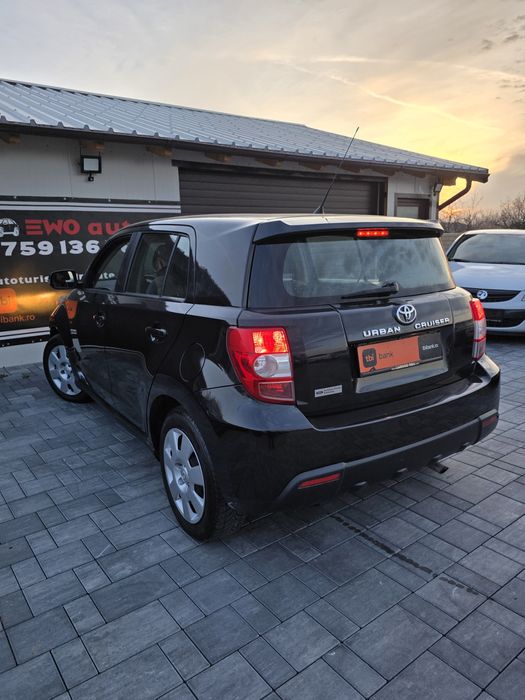 TOYOTA URBAN CRUISE AN 2011 MOTOR 1,4 benzina Registru facut la mașina  posibilitatea rate