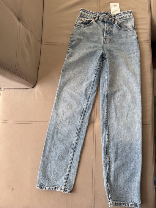 Дамски дънки.