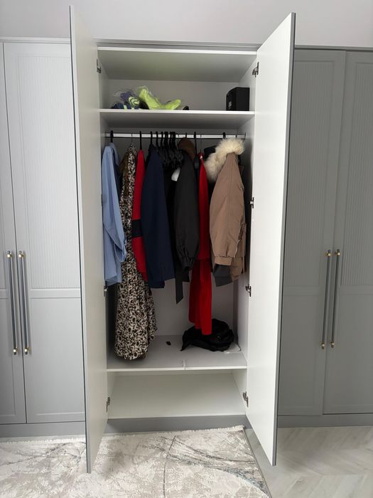 Продам спальный гарнитур