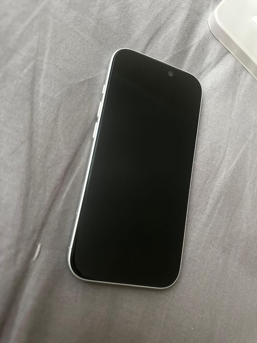 Iphone 17 / 256 GB