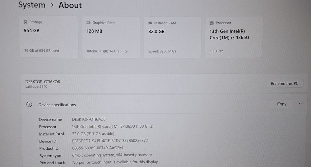 Dell 5540 | I7 1365U 10 Core 5.2 GHz | 32GB RAM | 1TB SSD| Мобилна Раб