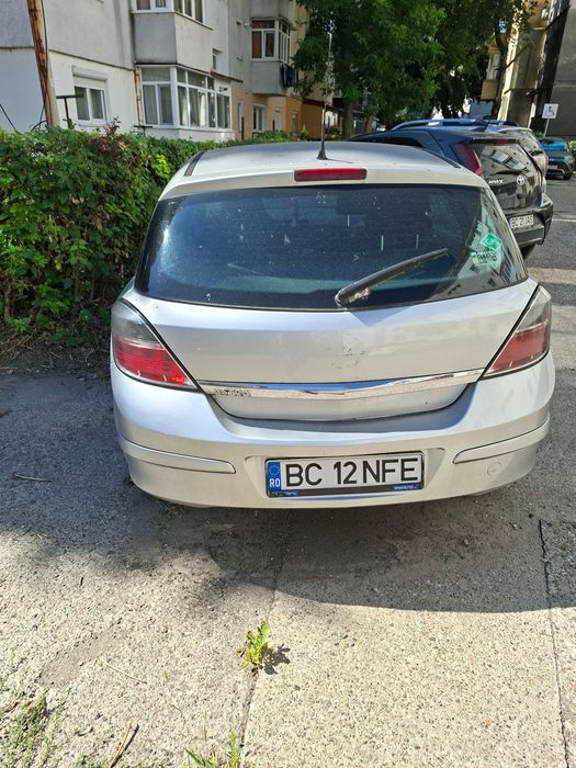 OPEL Astra 2010 — imagine 3