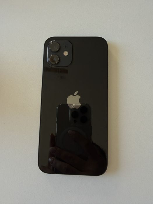 Iphone 12 - 64GB