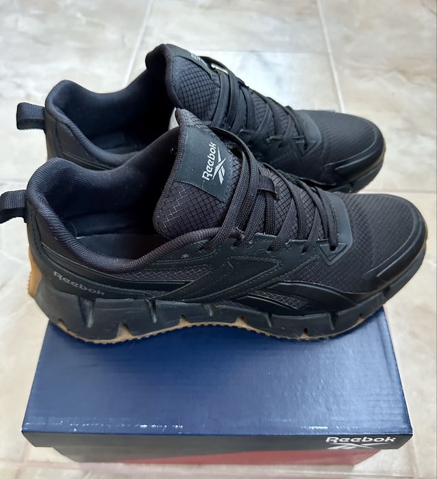 Adidasi Reebok Vector