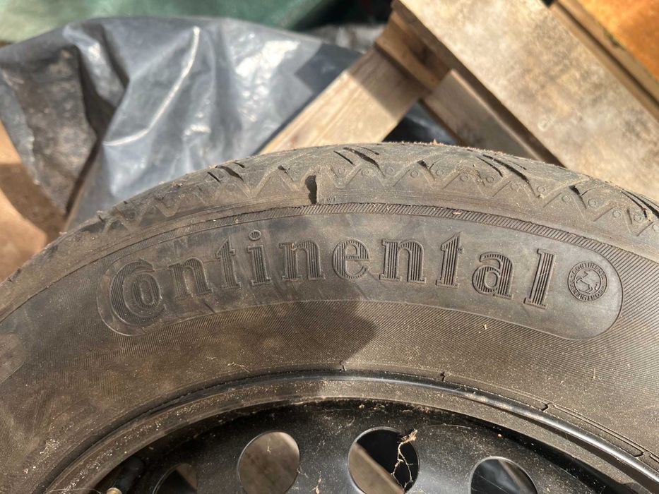 Резервна Гума За Мерцедес W204 C-class Оригинална Патерица Continental