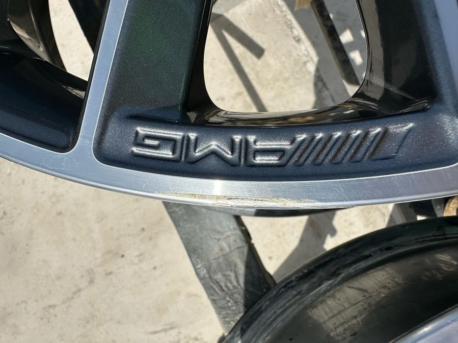 Лети джанти оригинални AMG 19"