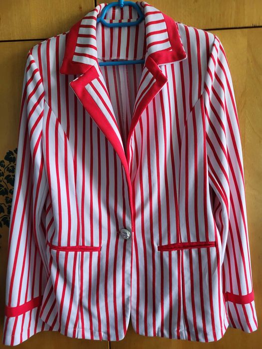 Лятно ново раирано сако