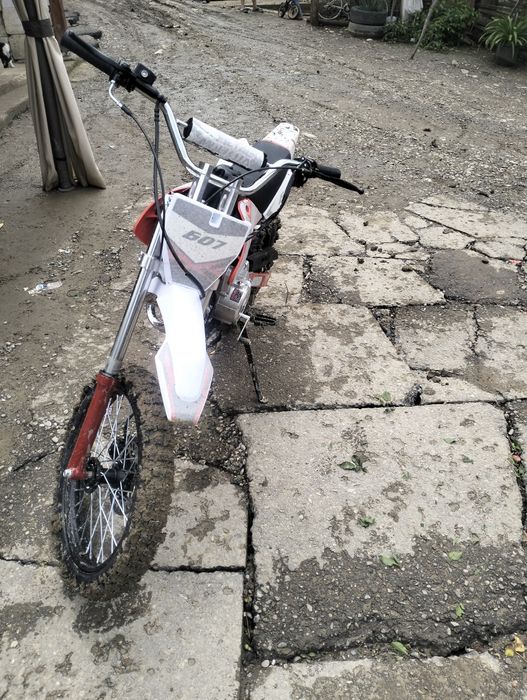Vând cross 125cc nou